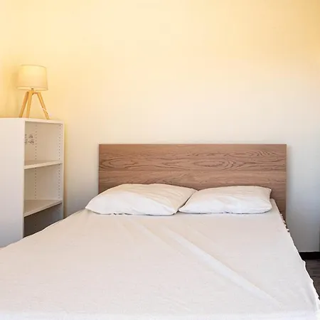 Appartamento Le Lavandou: Appt T2 + Cabine, 250m Plage, Animaux Admis, Parking, Climatisation, 4-5 Pers.