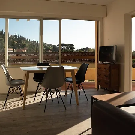 Appartamento Le Lavandou: Appt T2 + Cabine, 250m Plage, Animaux Admis, Parking, Climatisation, 4-5 Pers. *